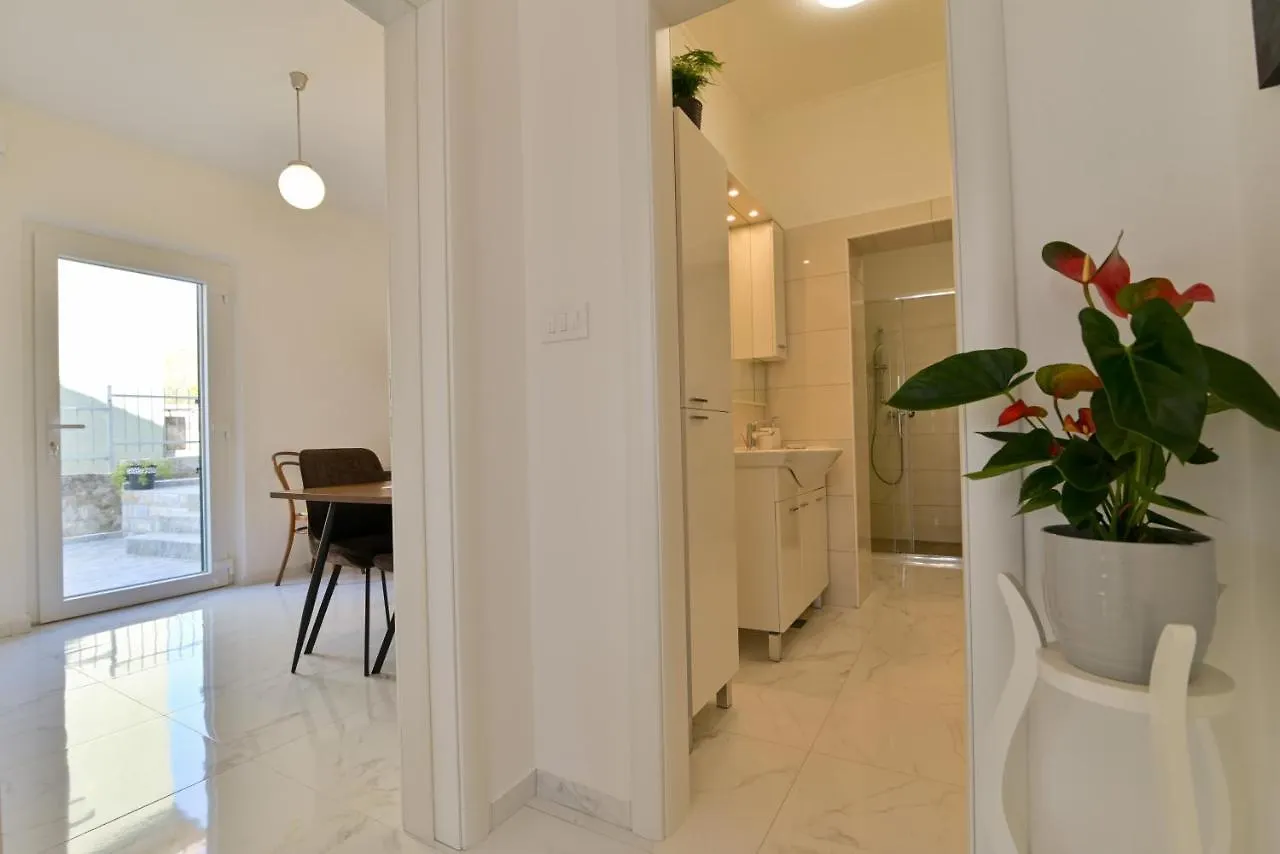 Apartments Art Trogir